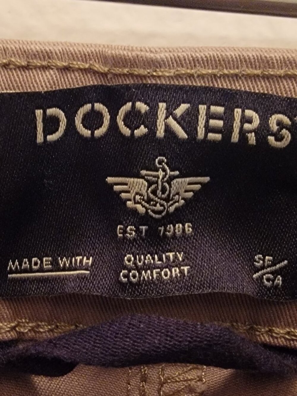 Dockers Khaki Chinos - 36x30 - Picture 4 of 5